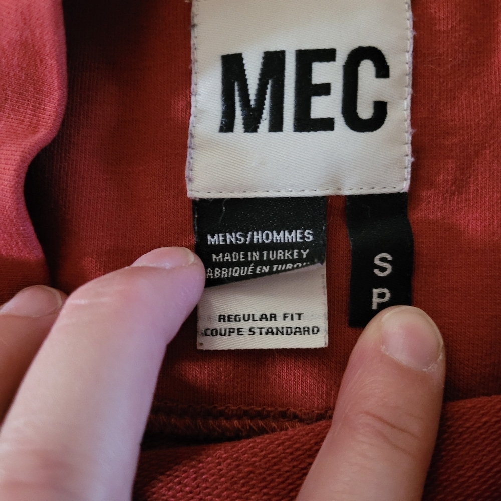 MEC men's size small sweatshirt, slight stretching of the neck - Picture 2 of 6